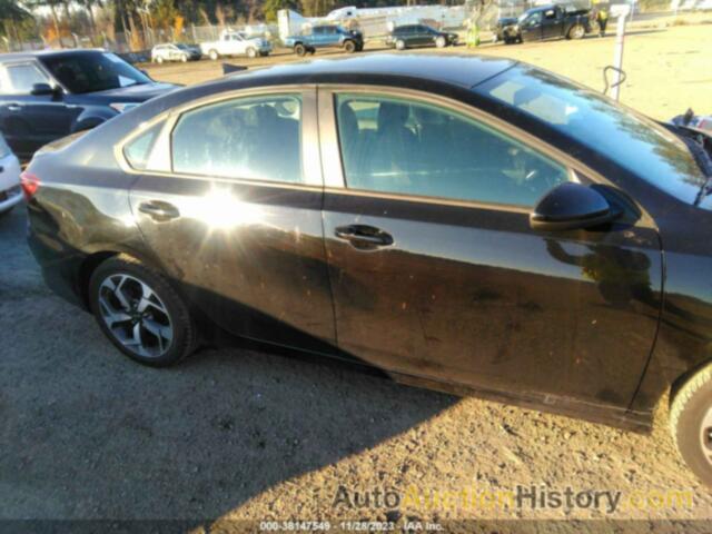 KIA FORTE LXS, 3KPF24ADXLE157320