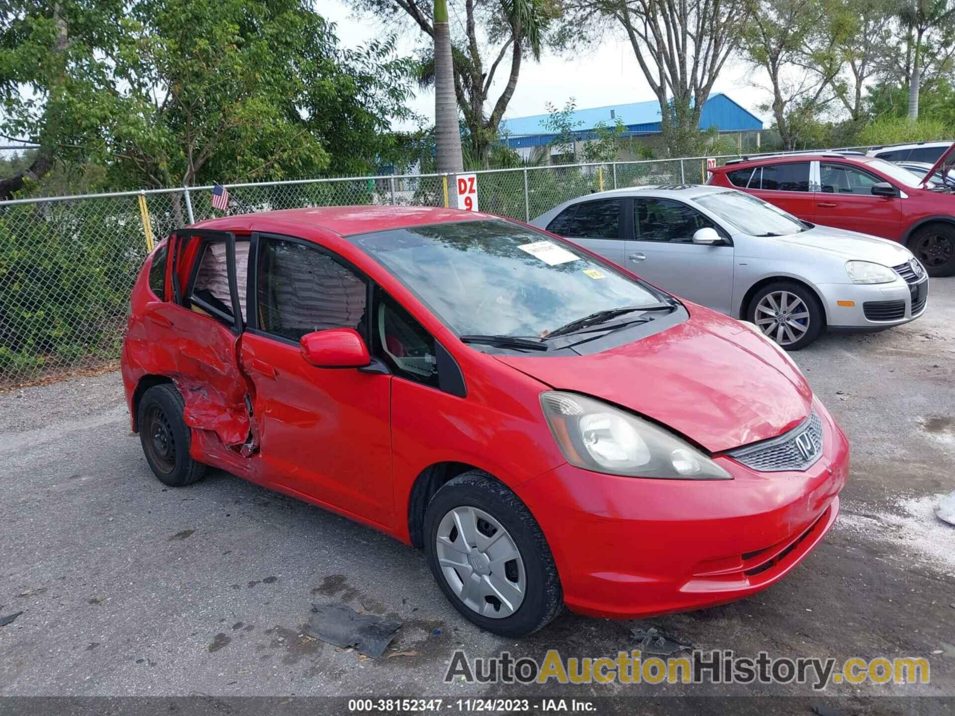 HONDA FIT, JHMGE8H3XDC058777