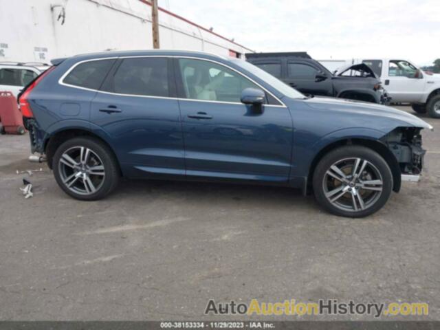 VOLVO XC60 T5 MOMENTUM, YV4102RK1L1490559