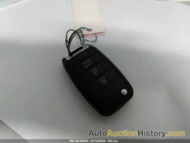 KIA SOUL +, KNDJP3A57G7349640