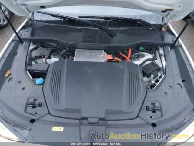 AUDI E-TRON PREMIUM PLUS, WA1VABGE4KB024027