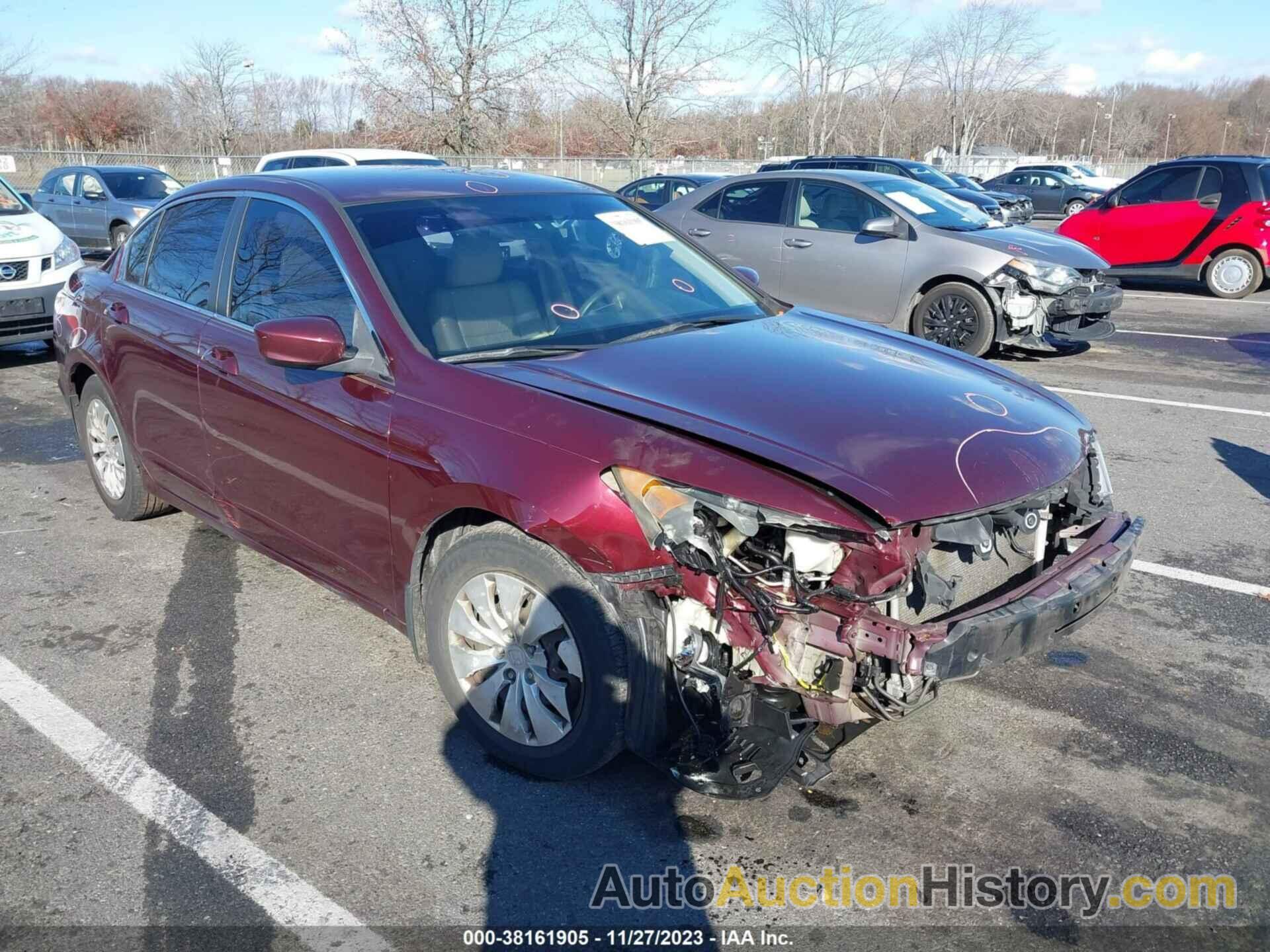 HONDA ACCORD LX, 1HGCP2F33CA064524