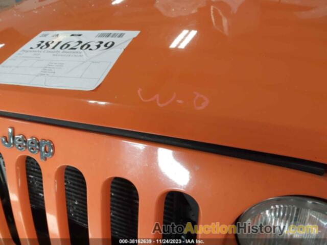 JEEP WRANGLER UNLIMITED SAHARA, 1C4HJWEG5CL134384