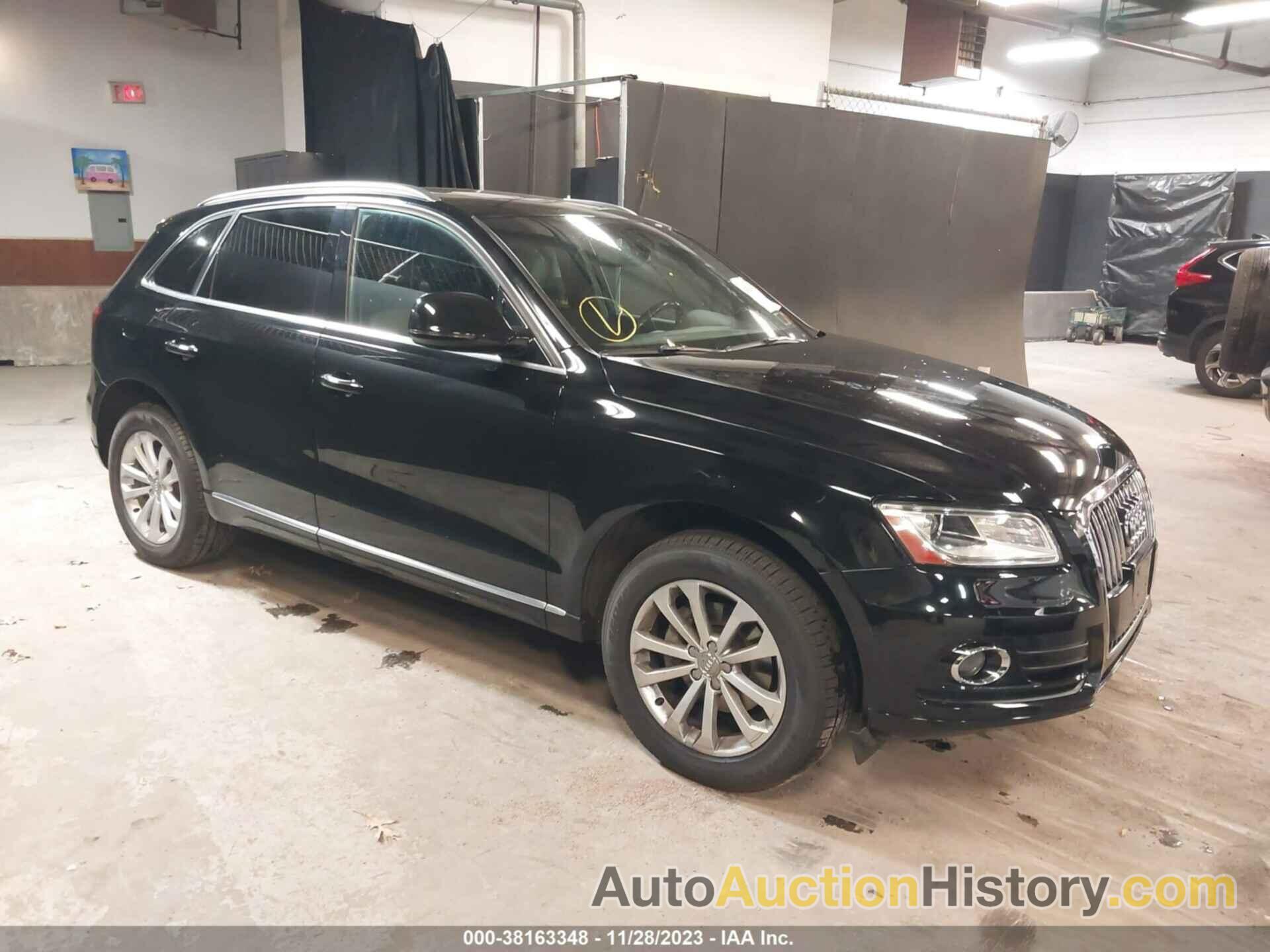 AUDI Q5 2.0T PREMIUM, WA1C2AFP3GA025555