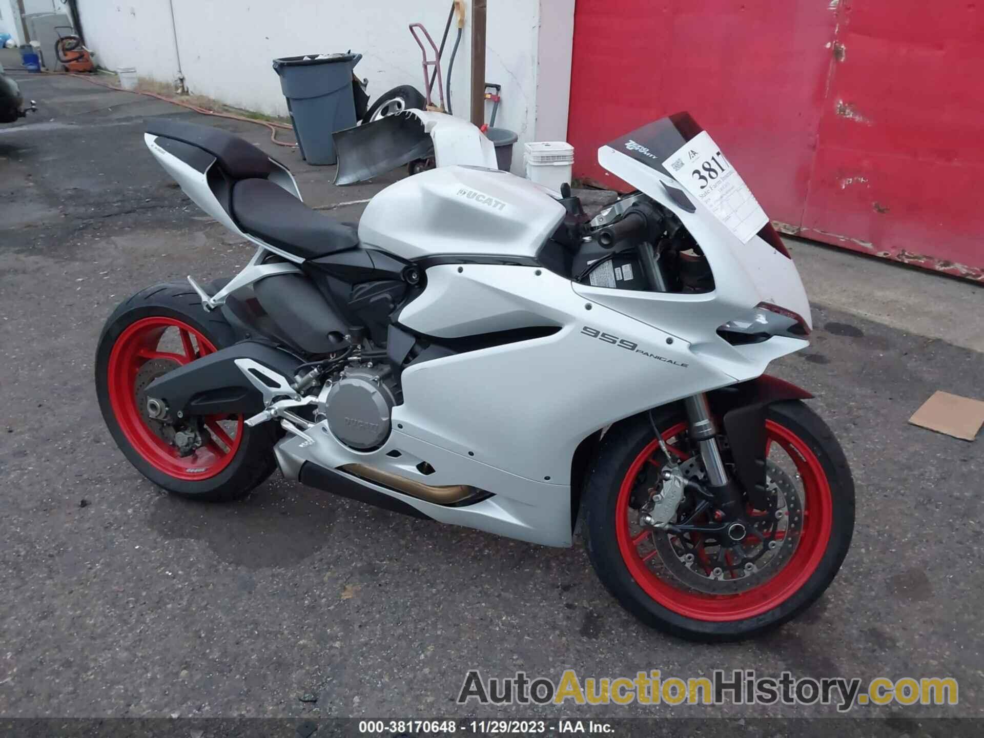 DUCATI SUPERBIKE 959 PANIGALE, ZDM14B1W3KB010492