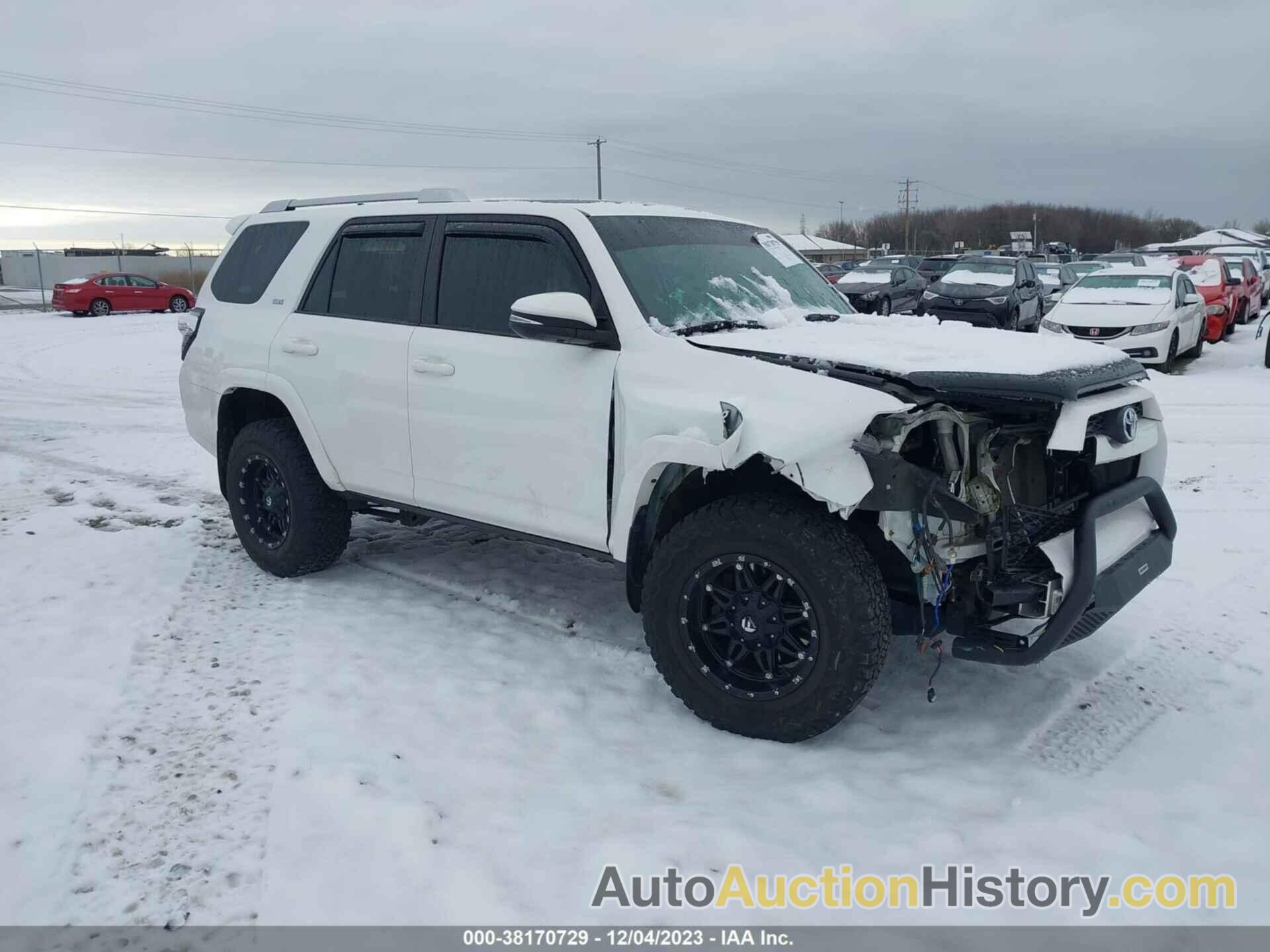 TOYOTA 4RUNNER SR5 PREMIUM, JTEBU5JR6G5348935