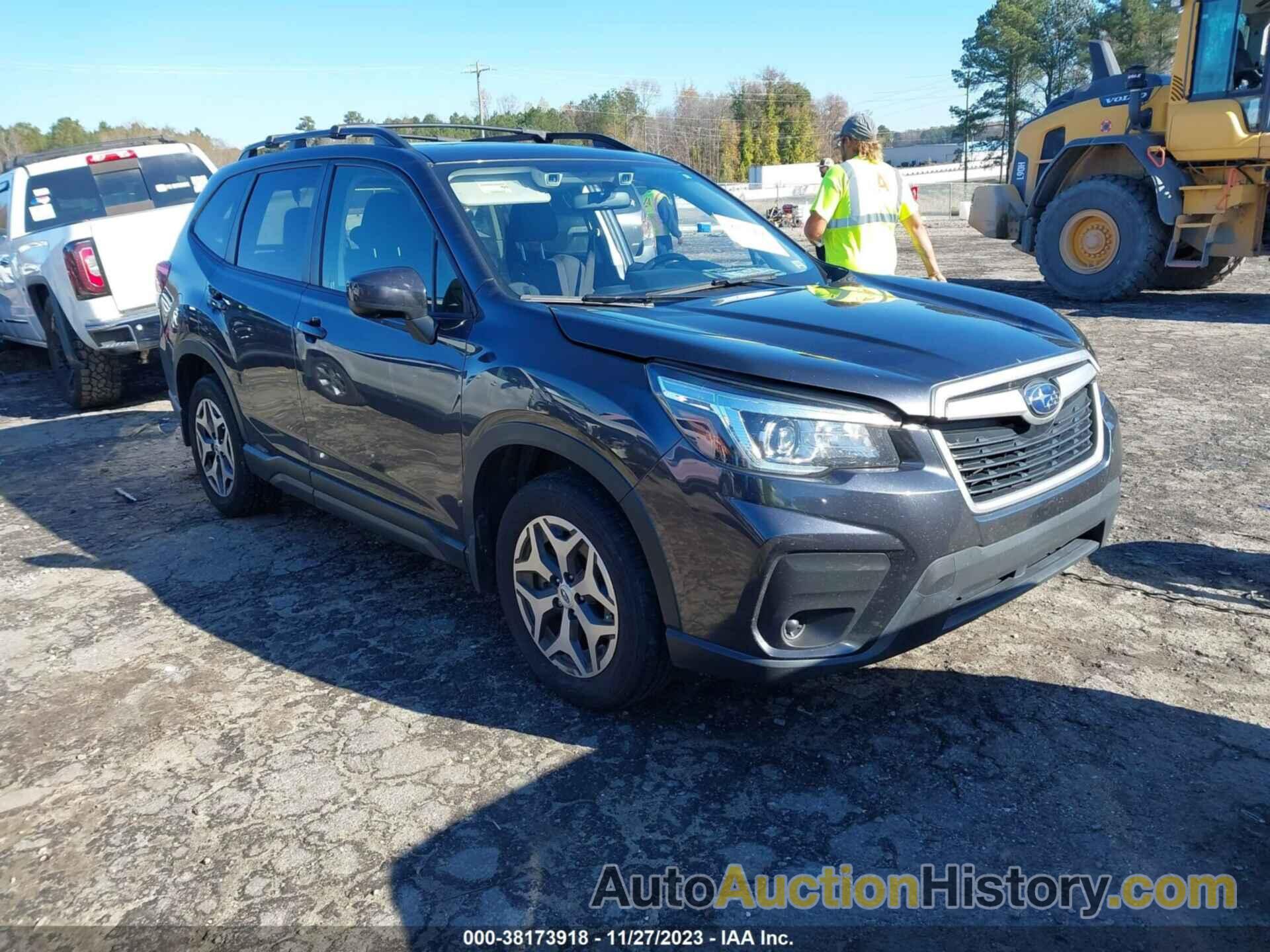 SUBARU FORESTER PREMIUM, JF2SKAEC7KH483925