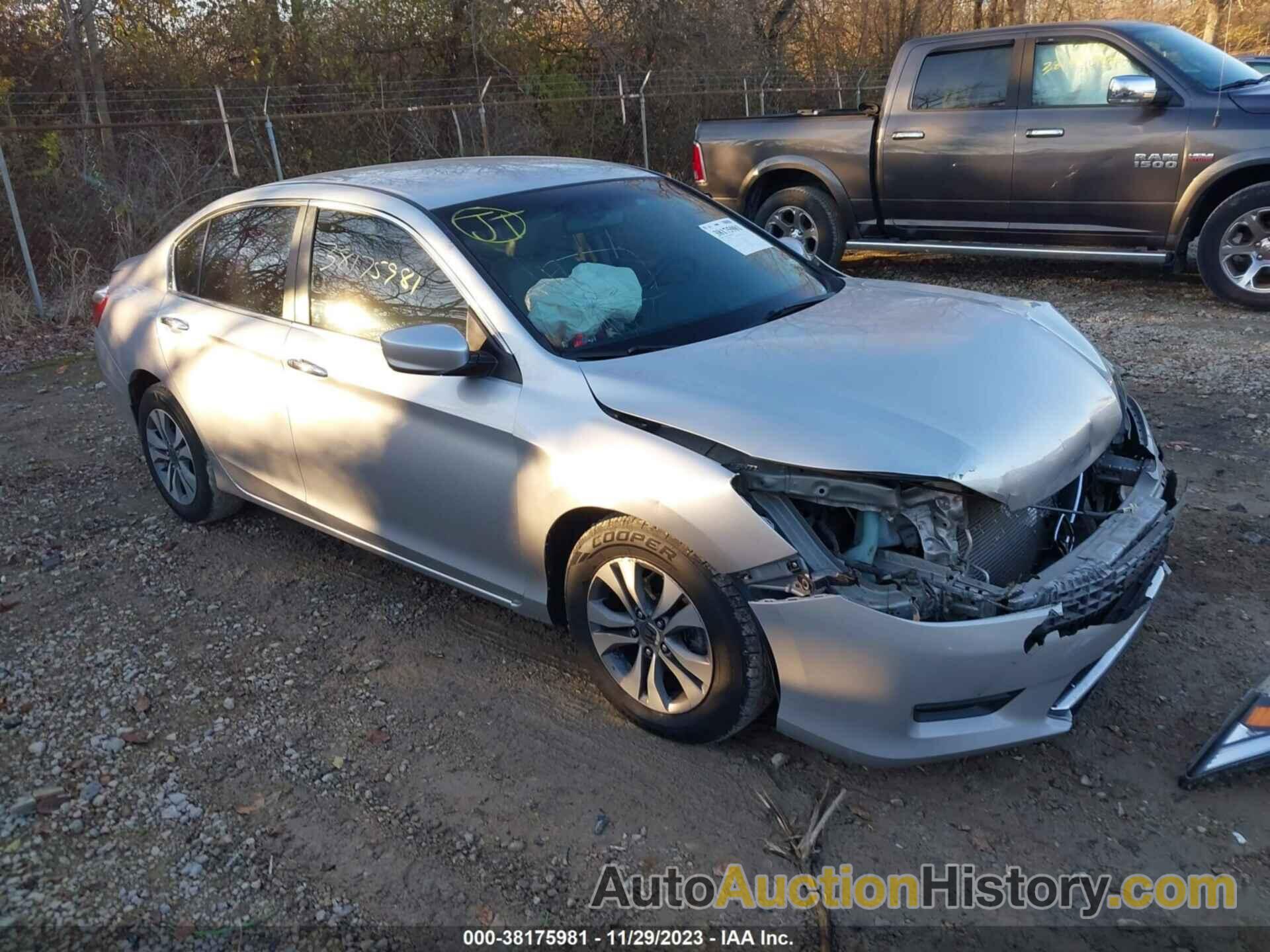 HONDA ACCORD SEDAN LX, 1HGCR2F36EA111316