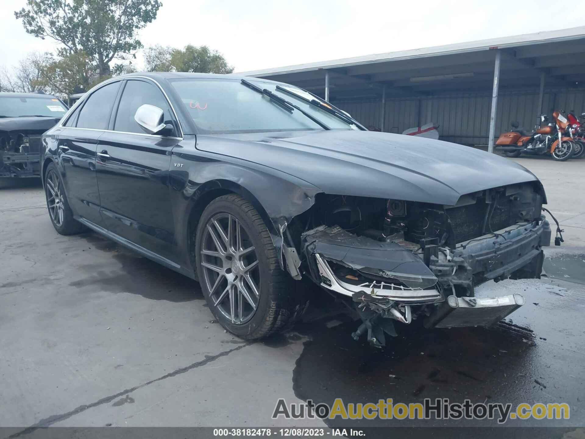 AUDI S8 4.0T, WAUK2AFD0FN015397