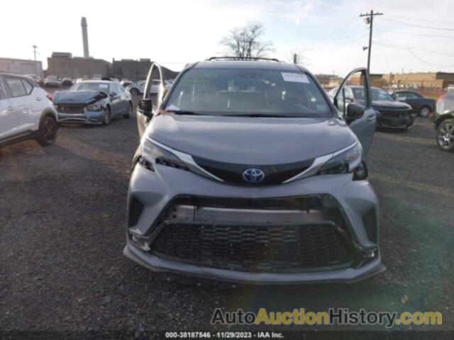 TOYOTA SIENNA XSE, 5TDDSKFC0PS104648