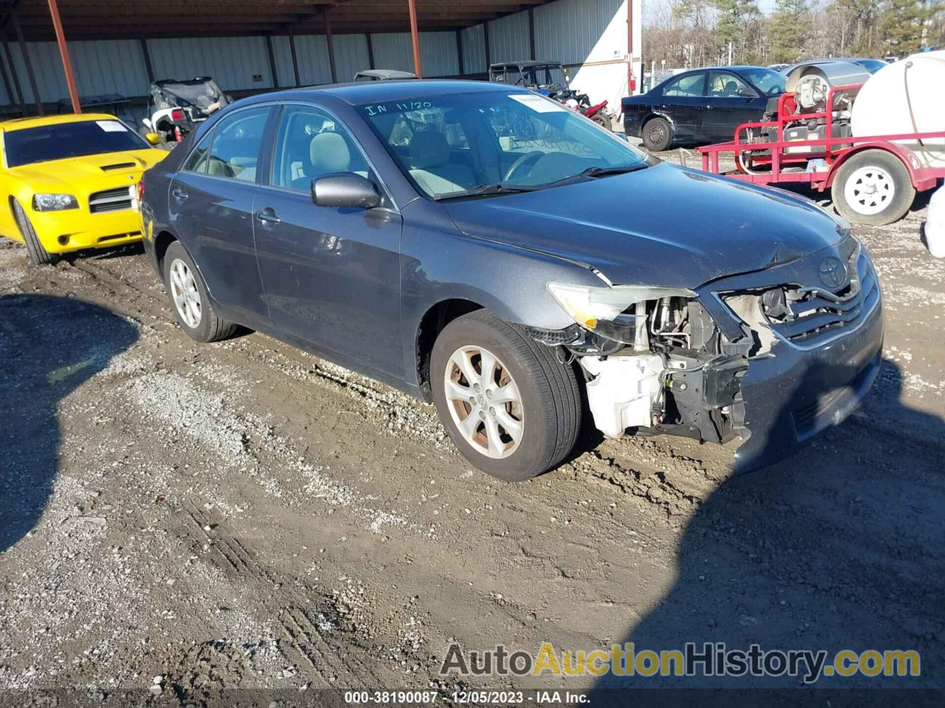 TOYOTA CAMRY LE, 4T1BF3EK9BU660712