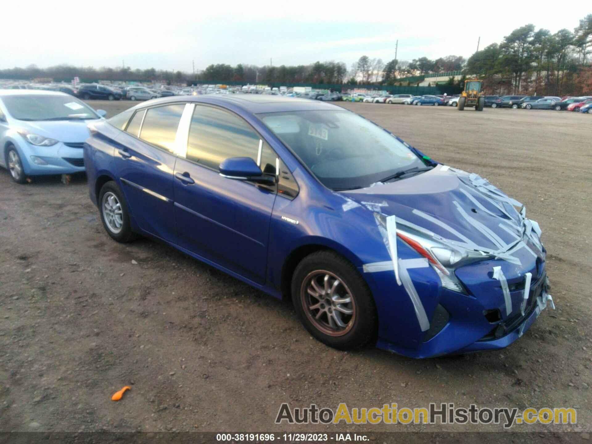 TOYOTA PRIUS FOUR, JTDKARFU7G3514795