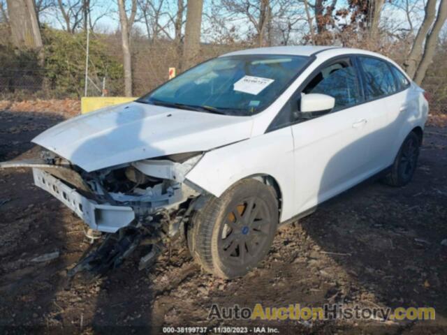 FORD FOCUS SE, 1FADP3F29JL276674