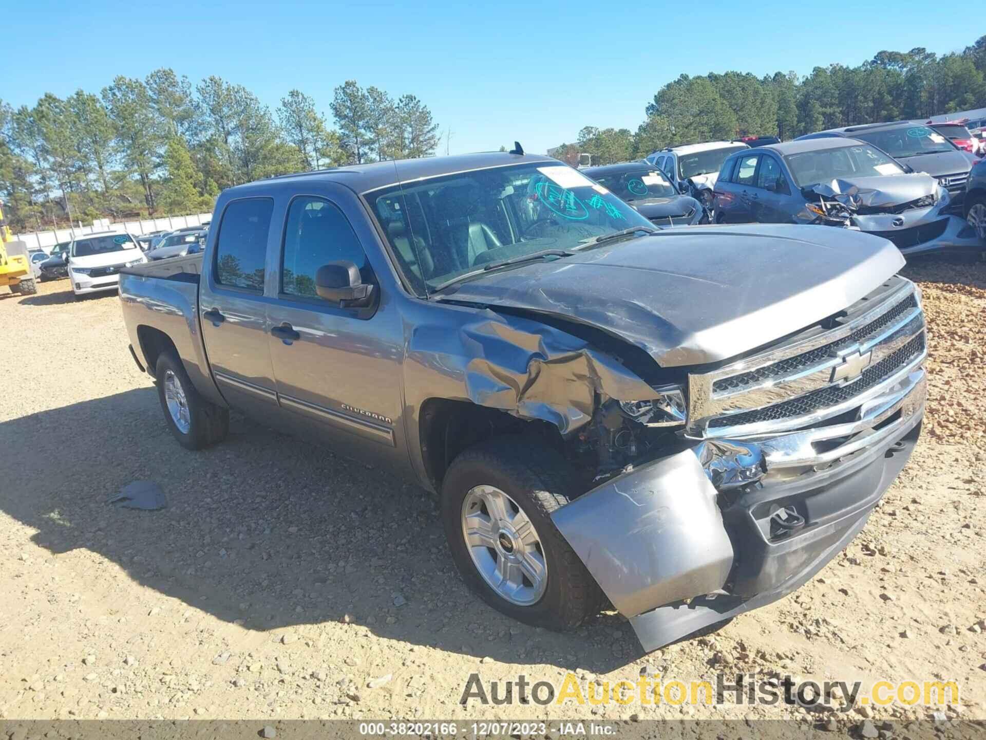 CHEVROLET SILVERADO C1500 LT, 3GCEC230X9G241397