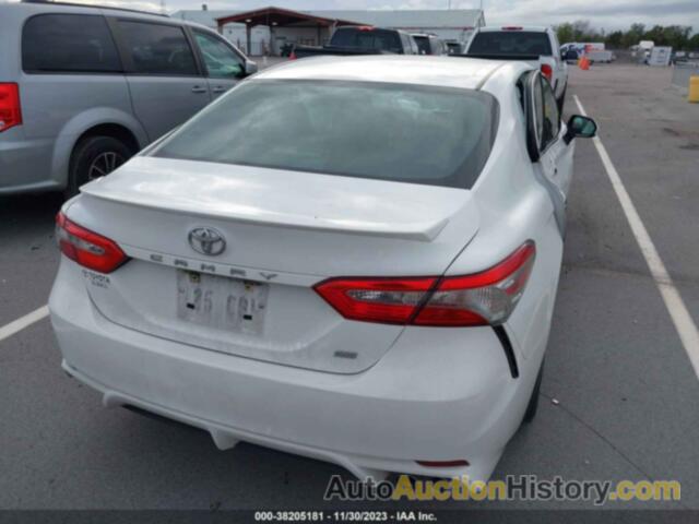 TOYOTA CAMRY SE, 4T1B11HK1JU151257