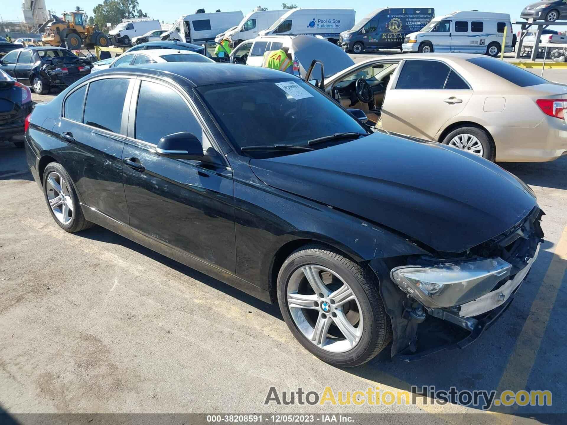 BMW 320I, WBA3B1C51FK137897