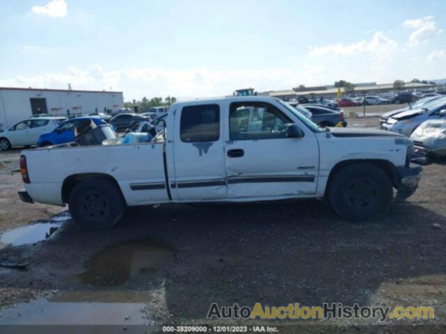 CHEVROLET SILVERADO 1500 LS, 2GCEC19T621350627