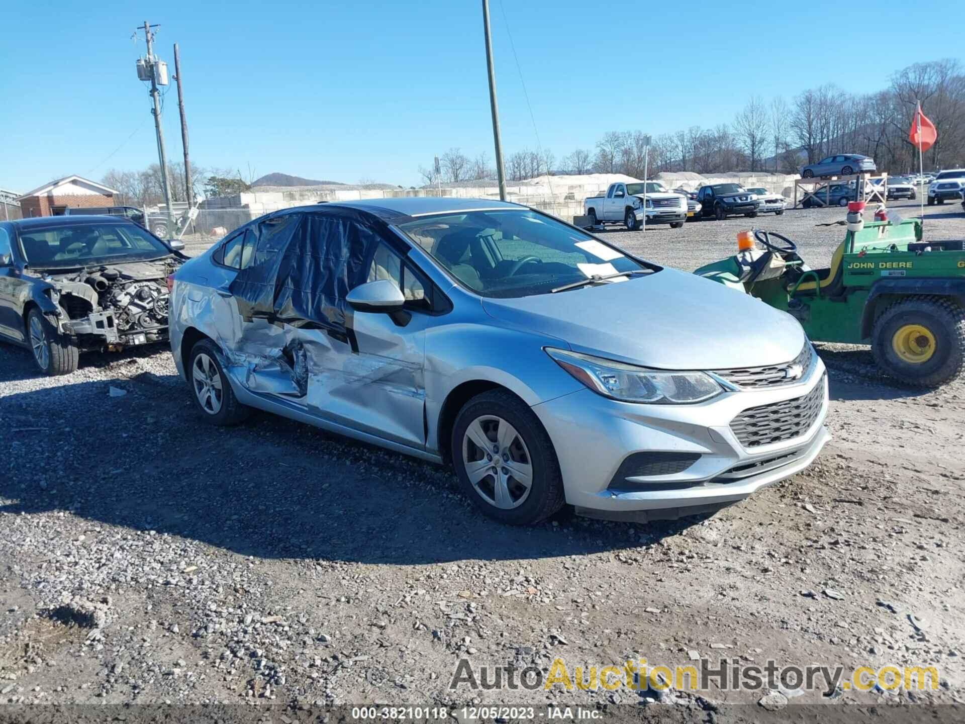 CHEVROLET CRUZE LS AUTO, 1G1BC5SMXJ7135422