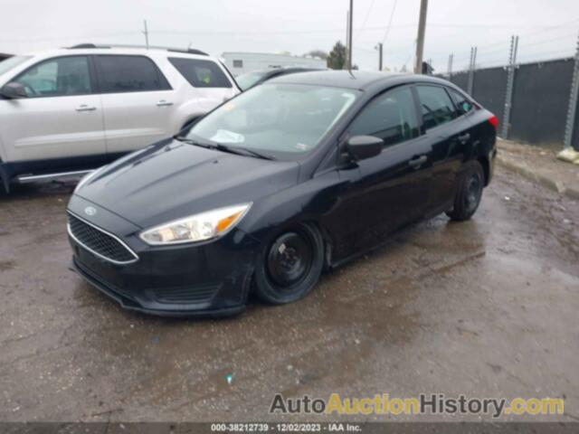 FORD FOCUS S, 1FADP3E29JL204732