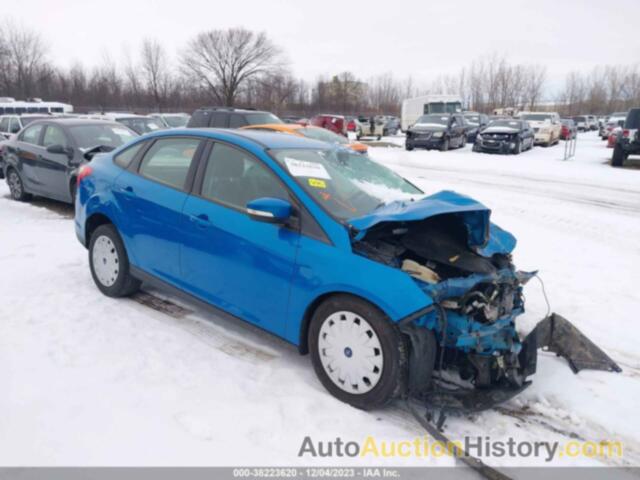 FORD FOCUS SE, 1FADP3F22DL375941