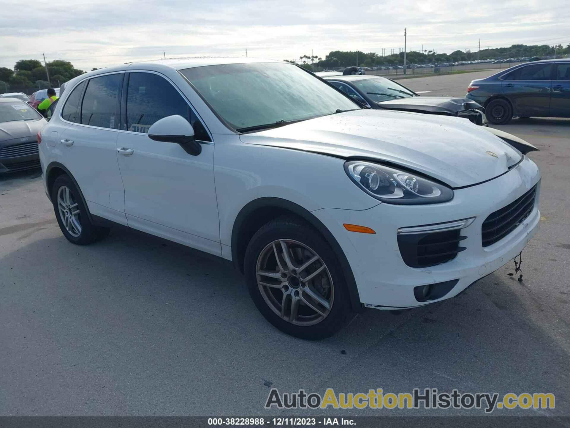 PORSCHE CAYENNE, WP1AA2A22GLA06368