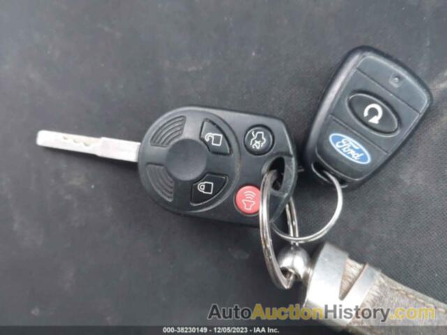 FORD FOCUS S, 1FADP3E27GL282824