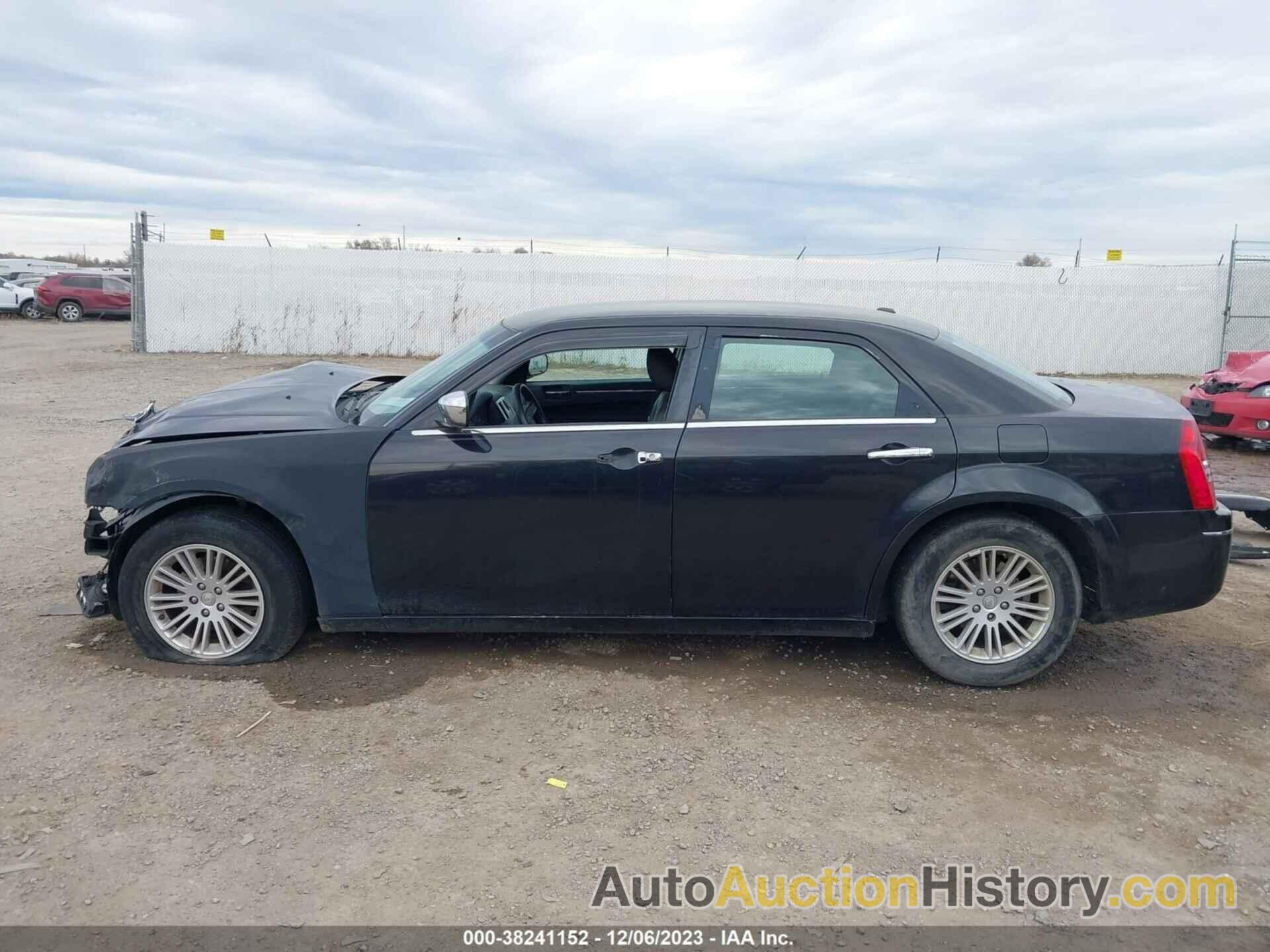 CHRYSLER 300 TOURING PLUS, 2C3CA1CV6AH281200