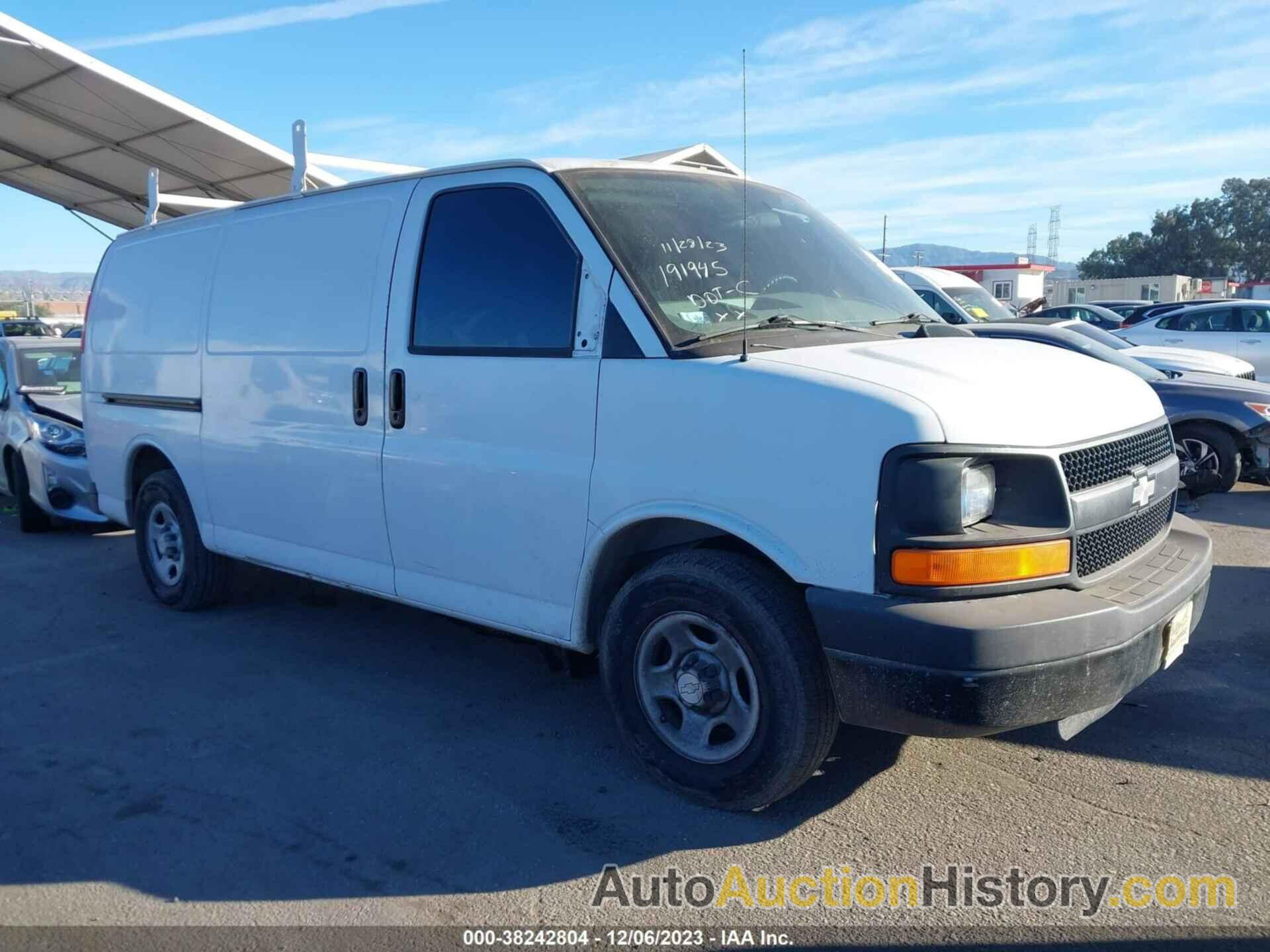 CHEVROLET EXPRESS G1500, 1GCFG15X661158217