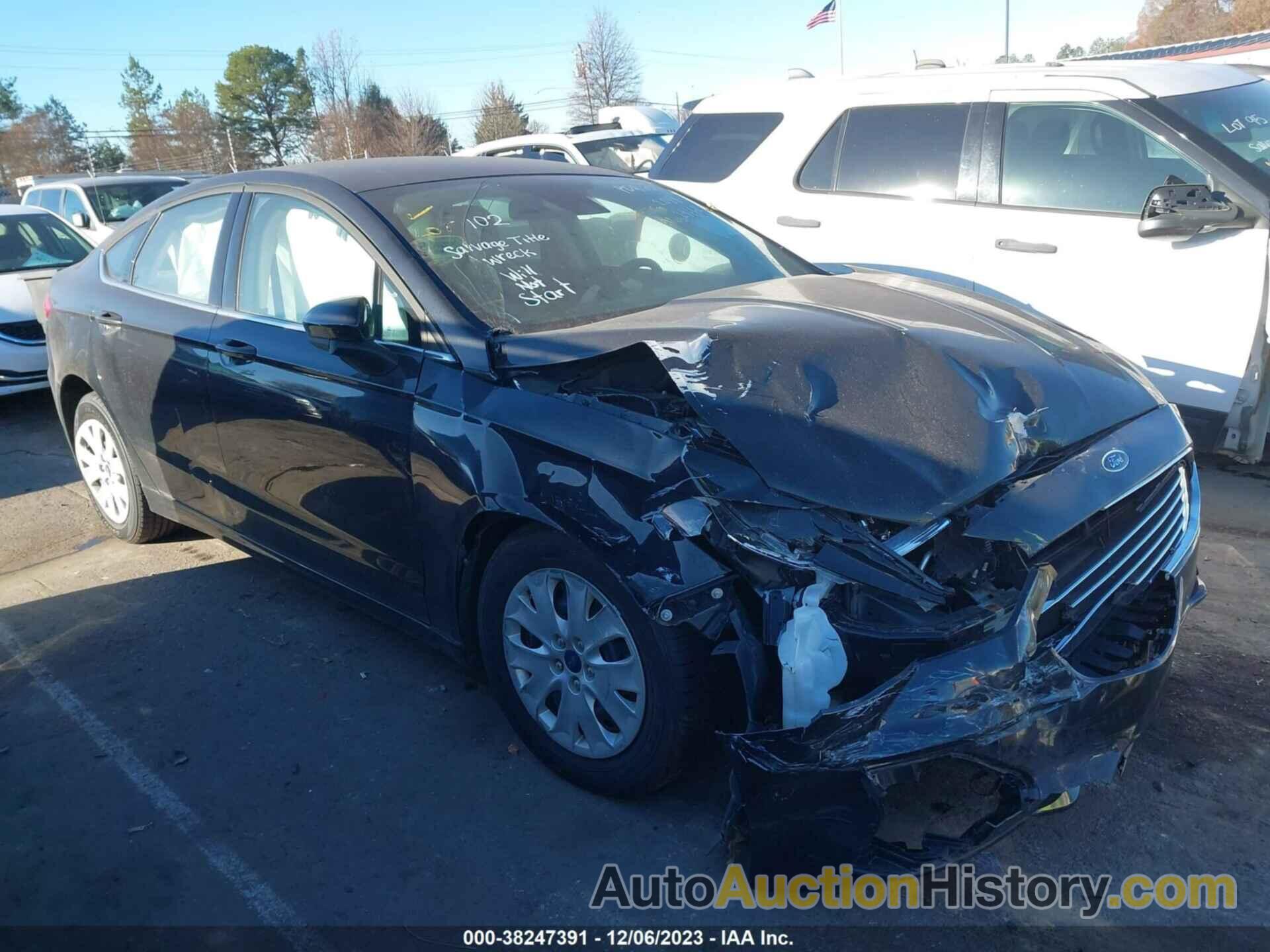 FORD FUSION S, 3FA6P0G77KR126907