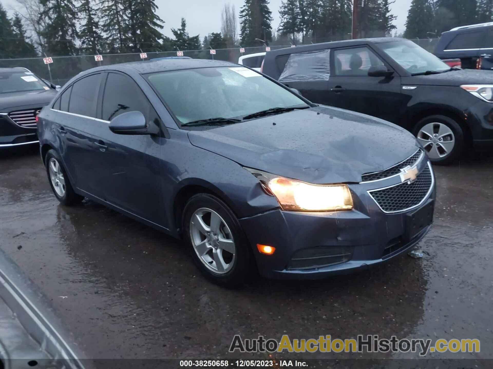 CHEVROLET CRUZE LT, 1G1PK5SB8E7104389