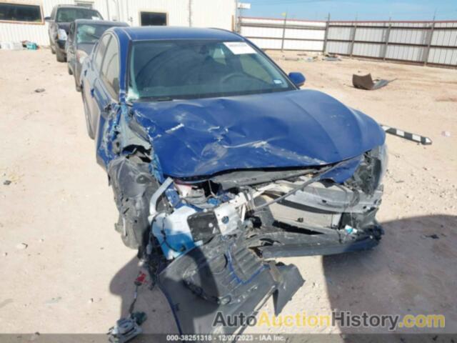 TOYOTA CAMRY LE, 4T1C11AK9PU183283