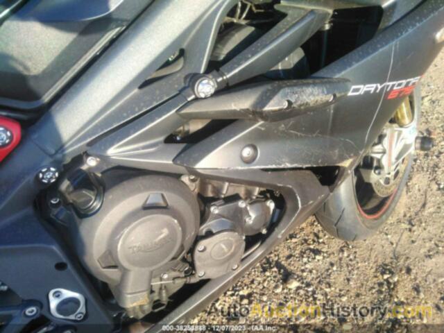 TRIUMPH MOTORCYCLE DAYTONA 675R ABS, SMTA02YK4GJ735110