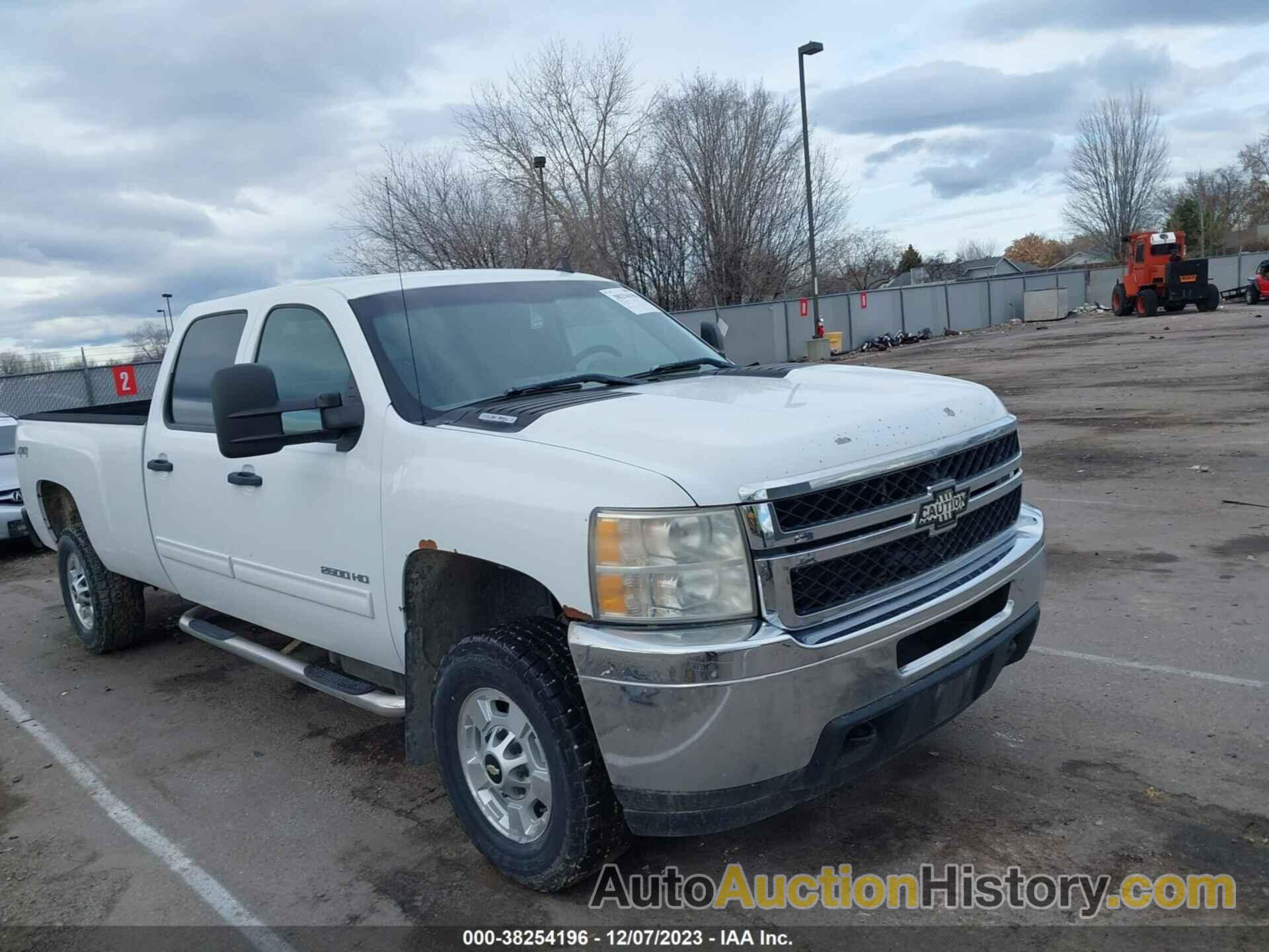 CHEVROLET SILVERADO 2500HD LT, 1GC1KXC82BF132363