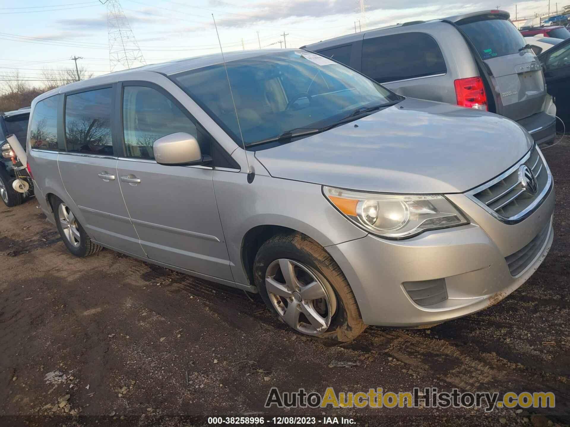 VOLKSWAGEN ROUTAN SEL, 2V4RW5DX9AR325088