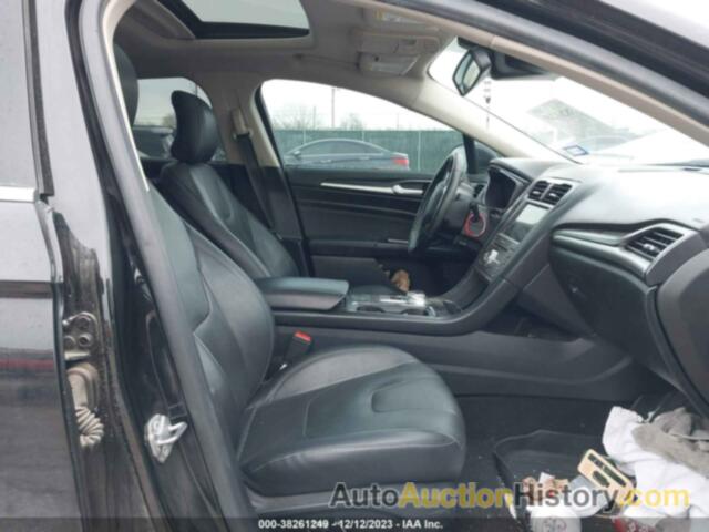 FORD FUSION HYBRID TITANIUM, 3FA6P0RU1KR182229