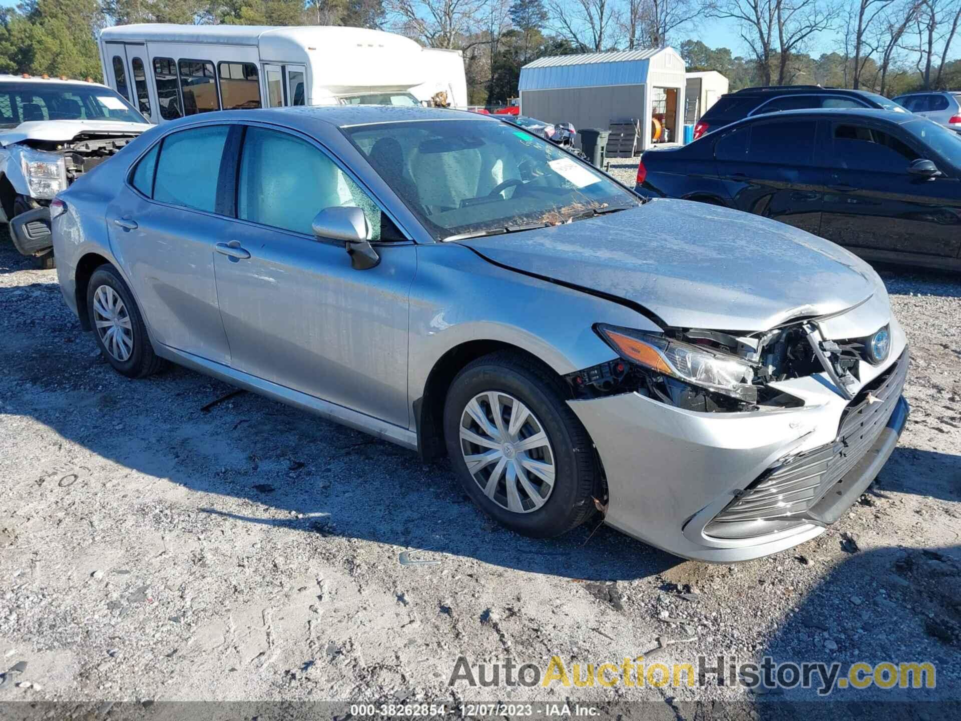 TOYOTA CAMRY HYBRID LE, 4T1C31AK4RU624685