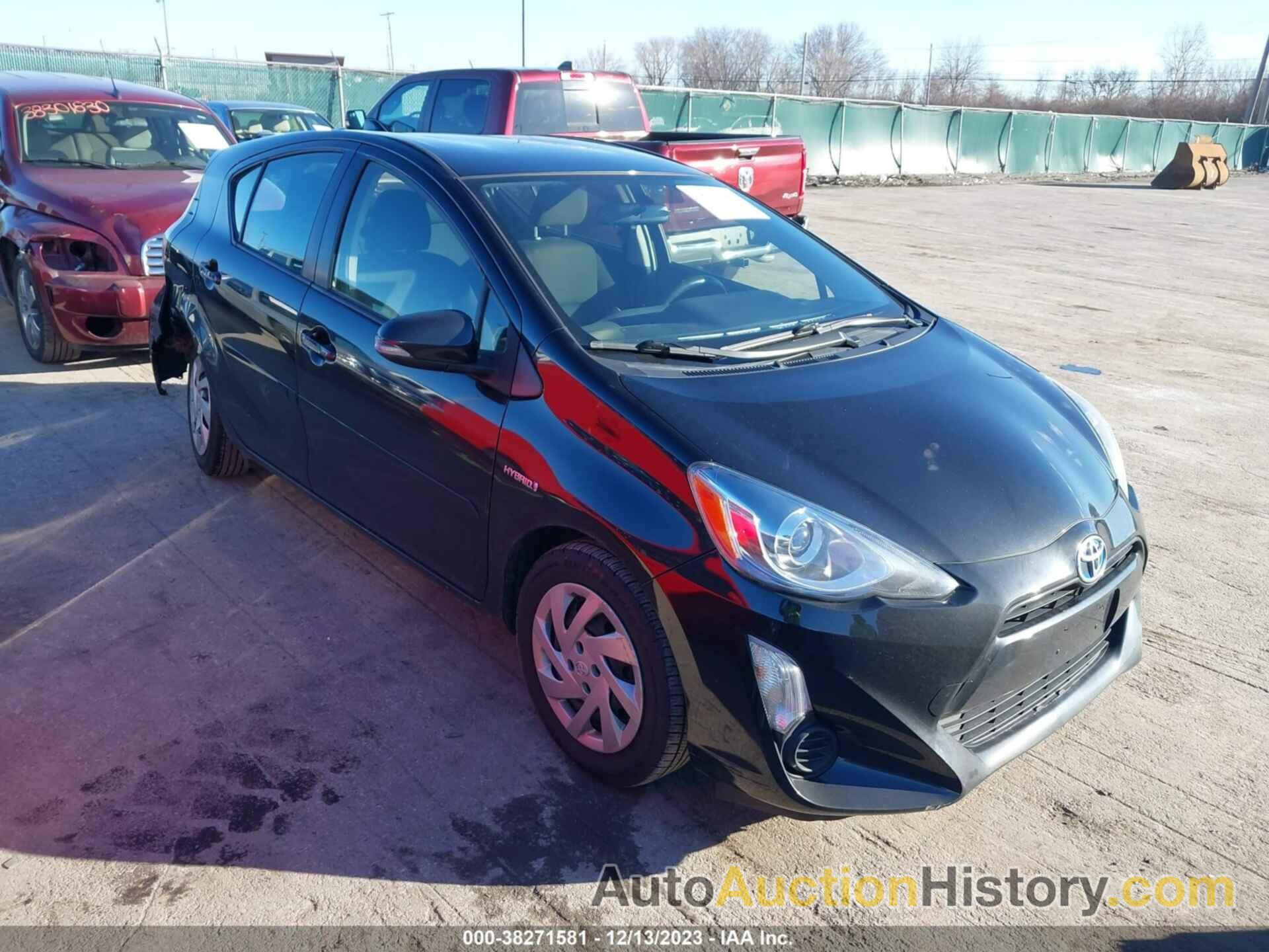 TOYOTA PRIUS C TWO, JTDKDTB34F1582774