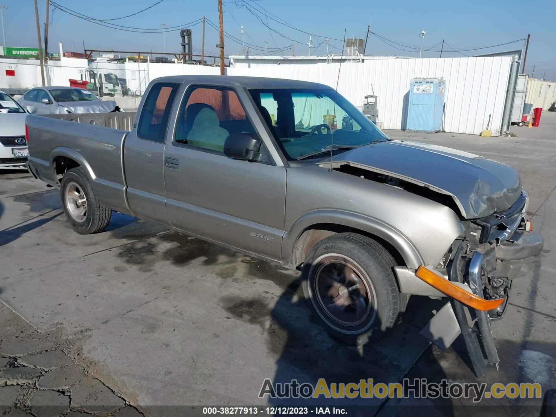 CHEVROLET S TRUCK S10, 1GCCS195118185674