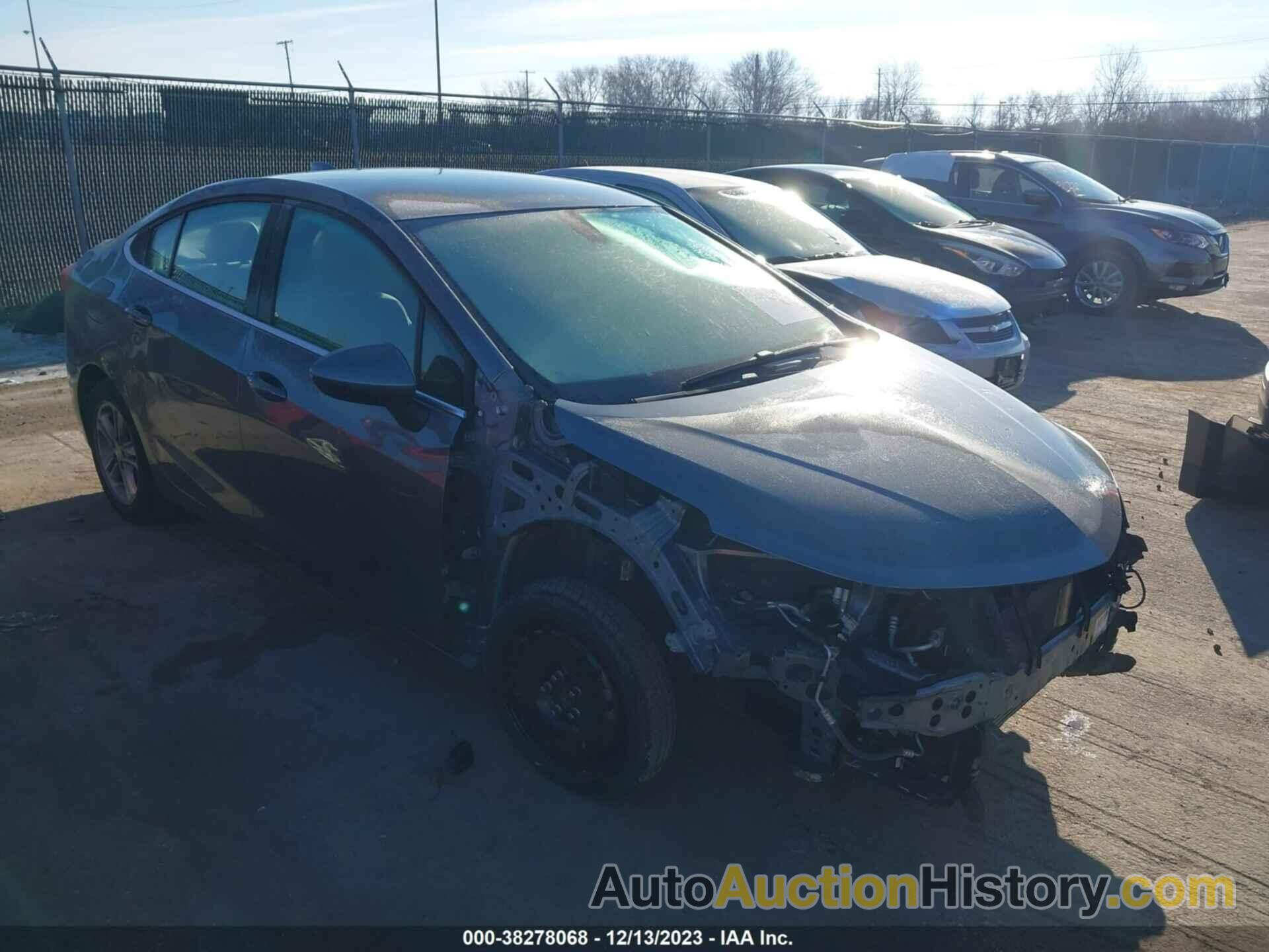 CHEVROLET CRUZE LT AUTO, 1G1BE5SM1J7121807