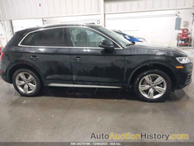 AUDI Q5 2.0T TECH PREMIUM, WA1BNAFY7J2214710