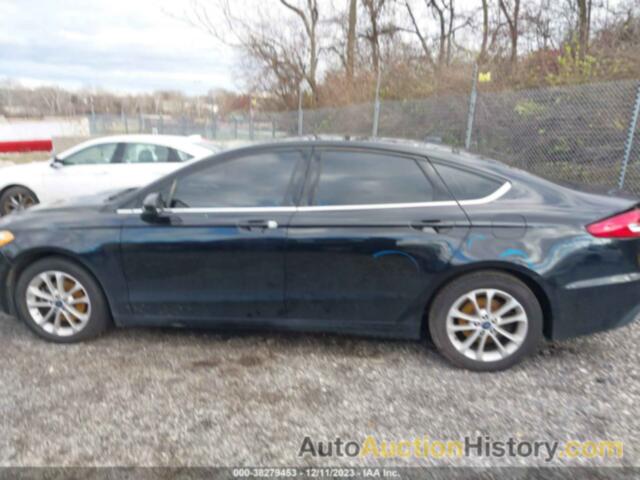 FORD FUSION SE, 3FA6P0HD9KR158780