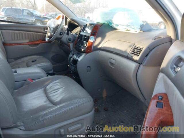 TOYOTA SIENNA LIMITED, 5TDDK4CC2AS028762