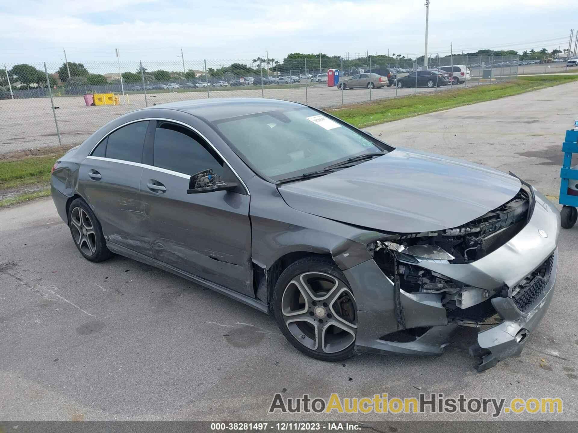 MERCEDES-BENZ CLA 250, WDDSJ4EB1EN158791