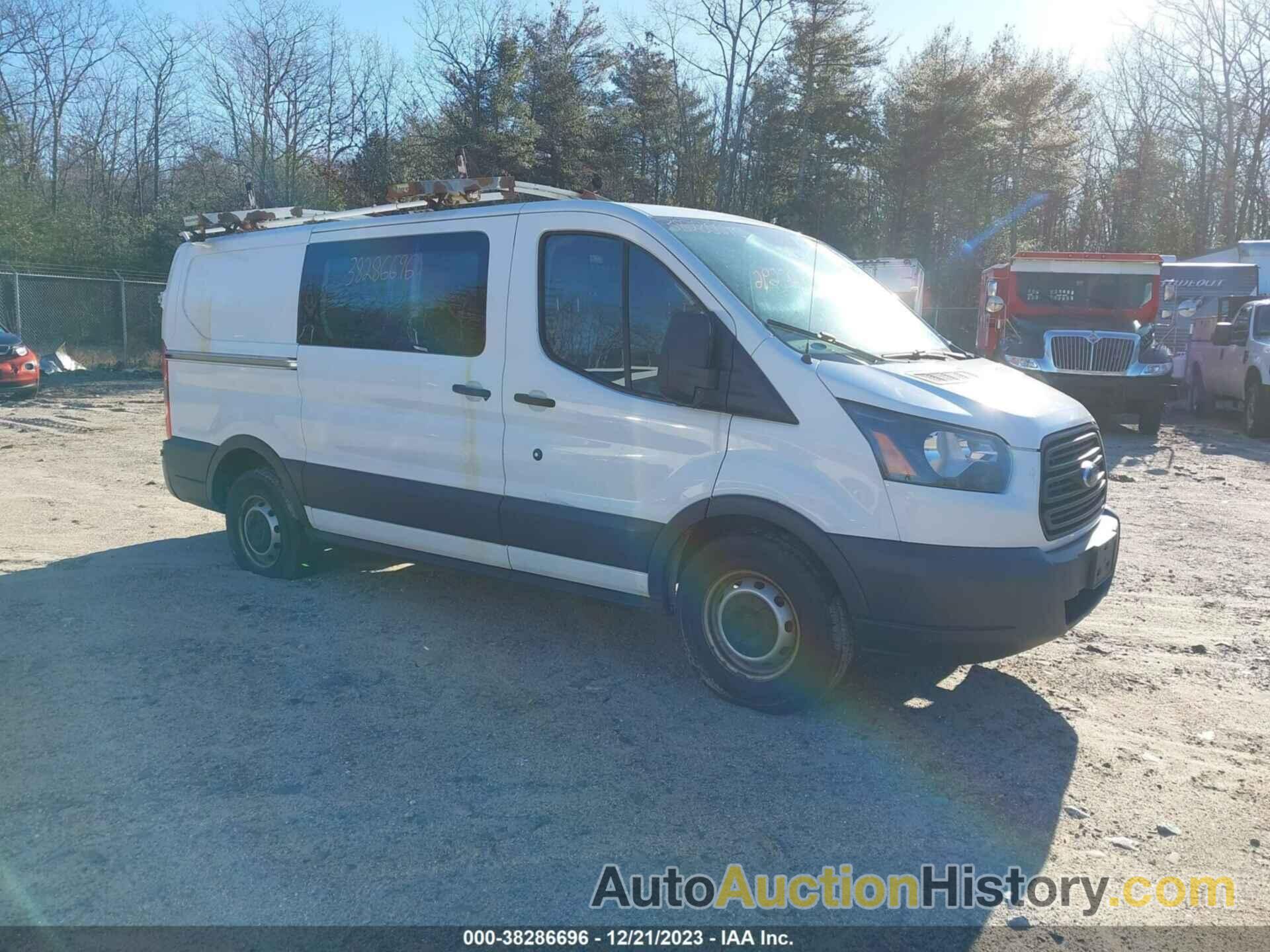 FORD TRANSIT-150 T-150, 1FTNE1YM1FKB32038