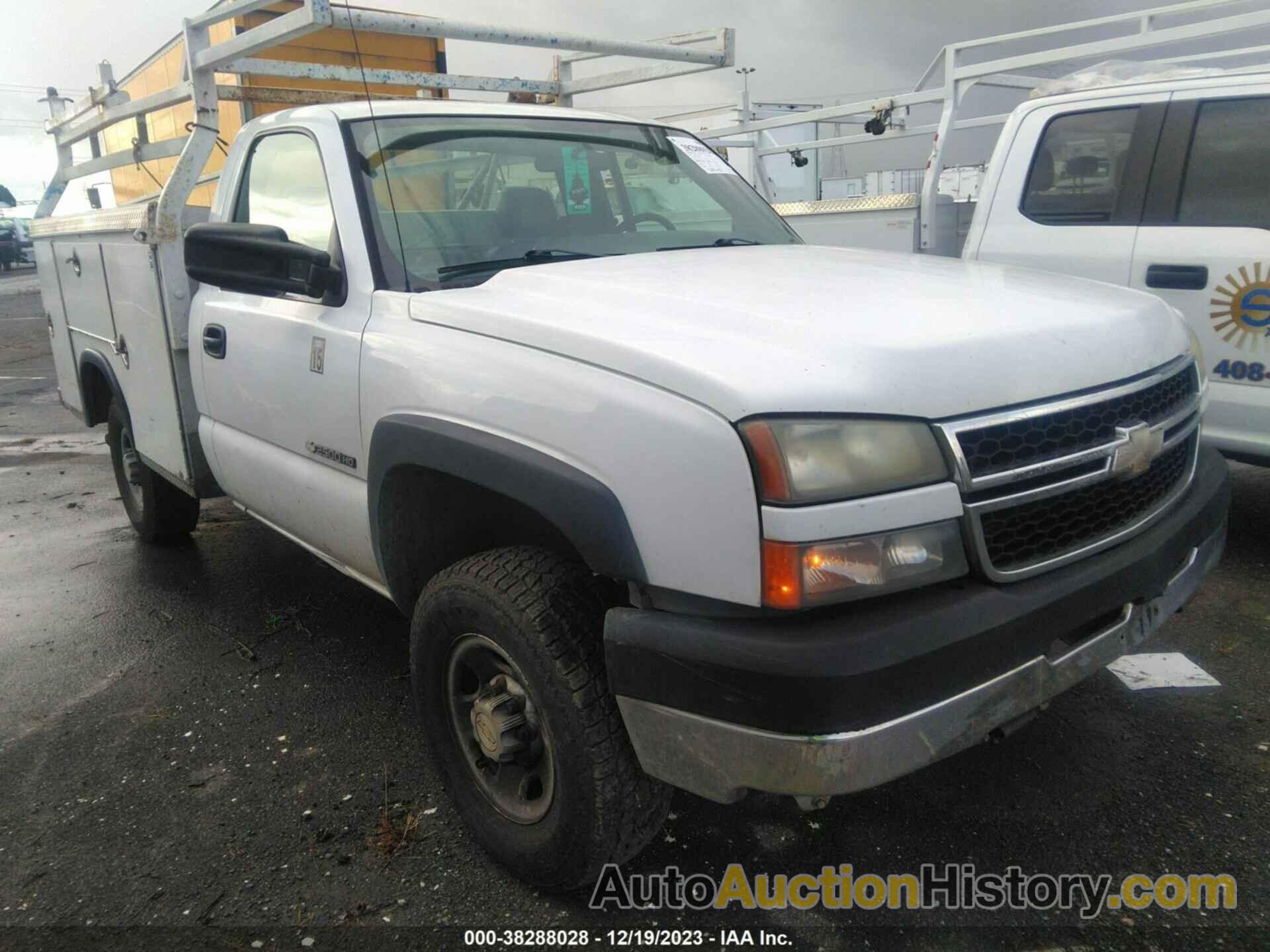 CHEVROLET SILVERADO C2500 HEAVY DUTY, 1GBHC24U06E268775