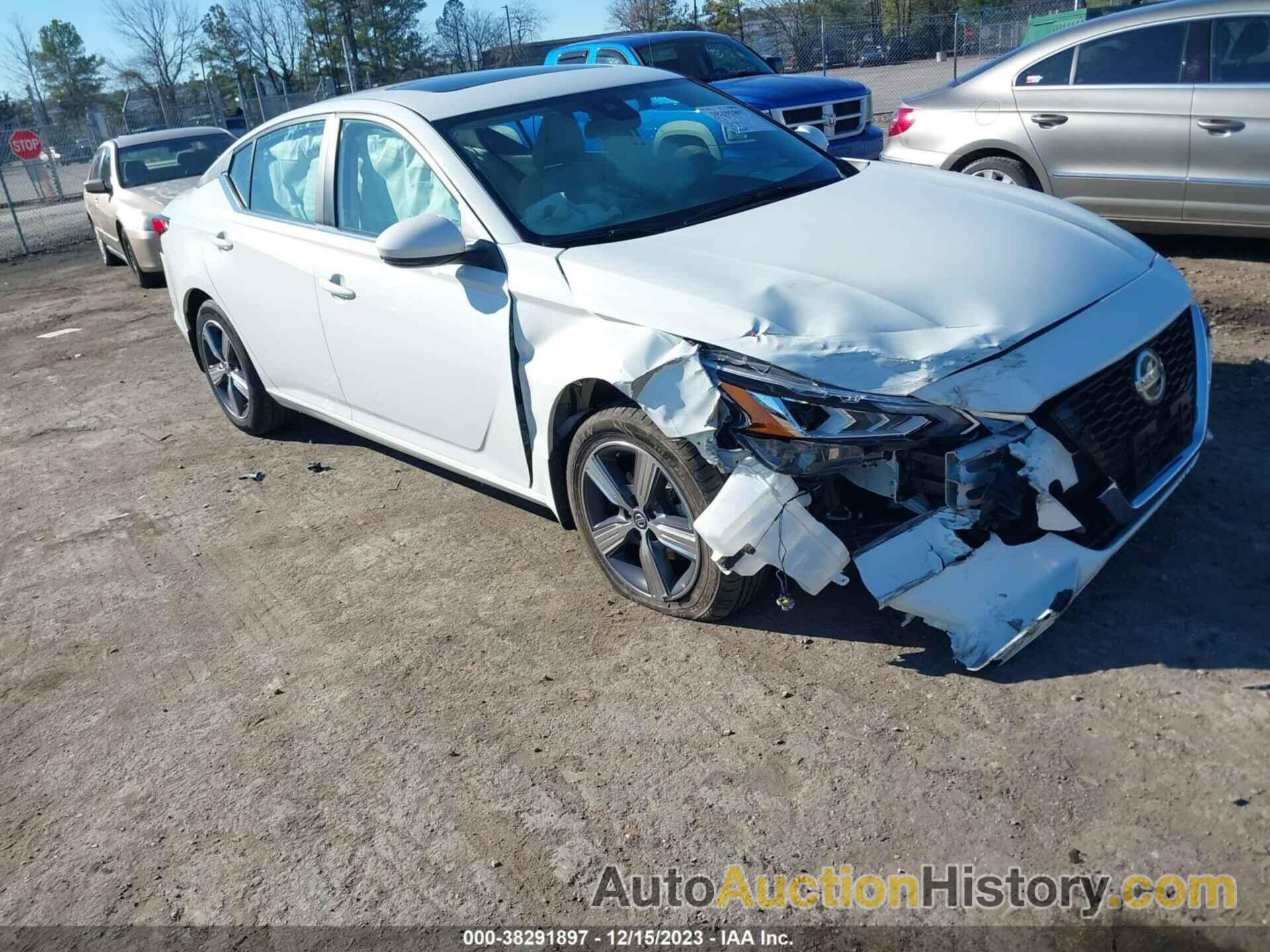 NISSAN ALTIMA SV INTELLIGENT AWD, 1N4BL4DW5NN369748