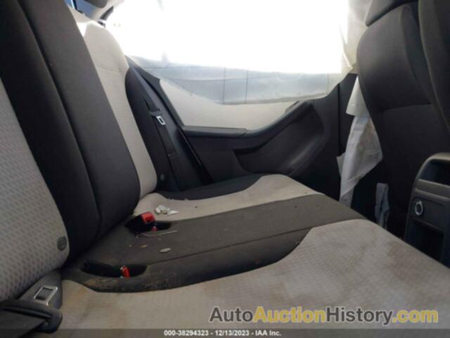 VOLKSWAGEN JETTA 2.0L S, 3VW2K7AJ5FM320243