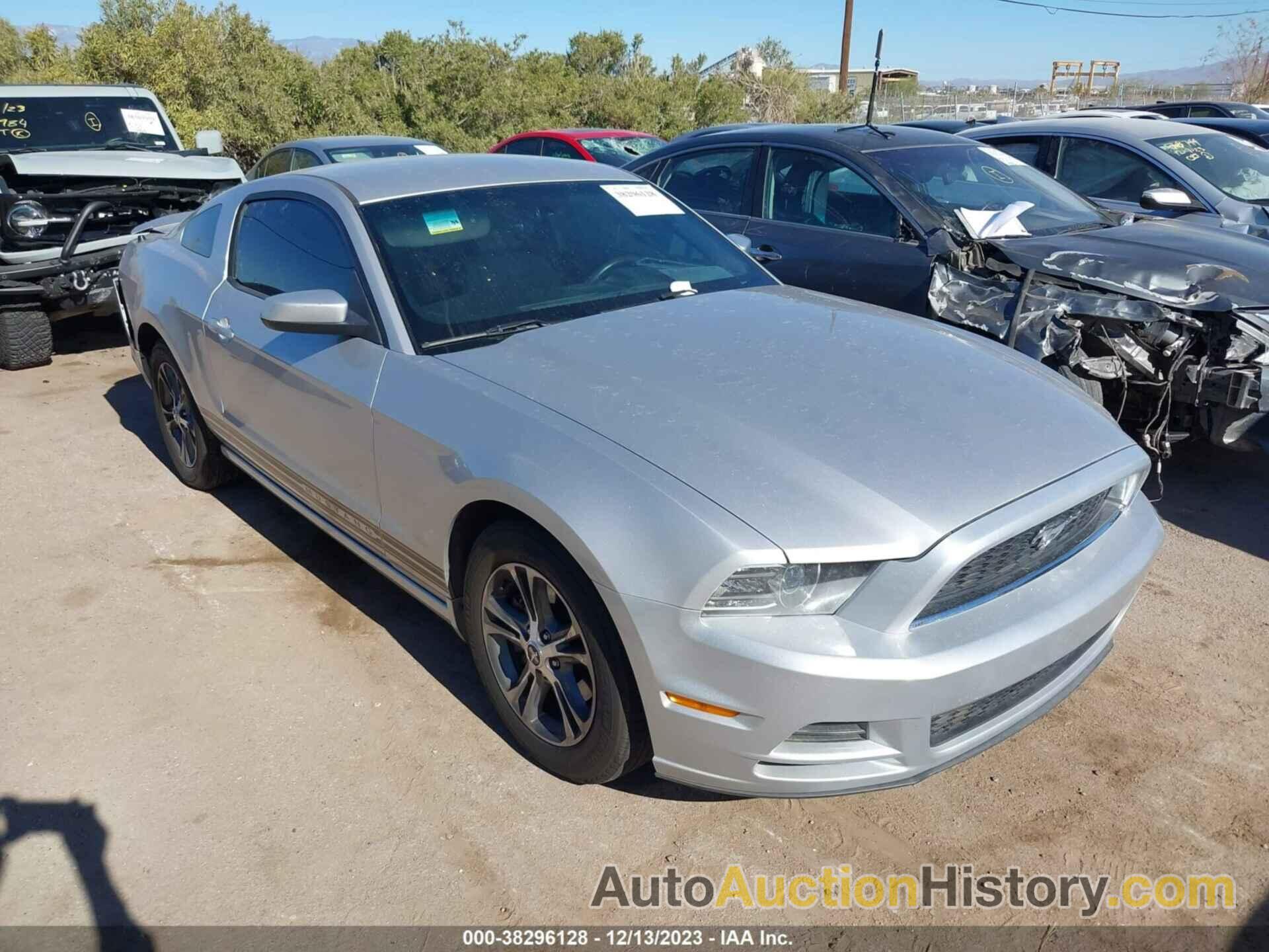 FORD MUSTANG V6 PREMIUM, 1ZVBP8AM7D5243847