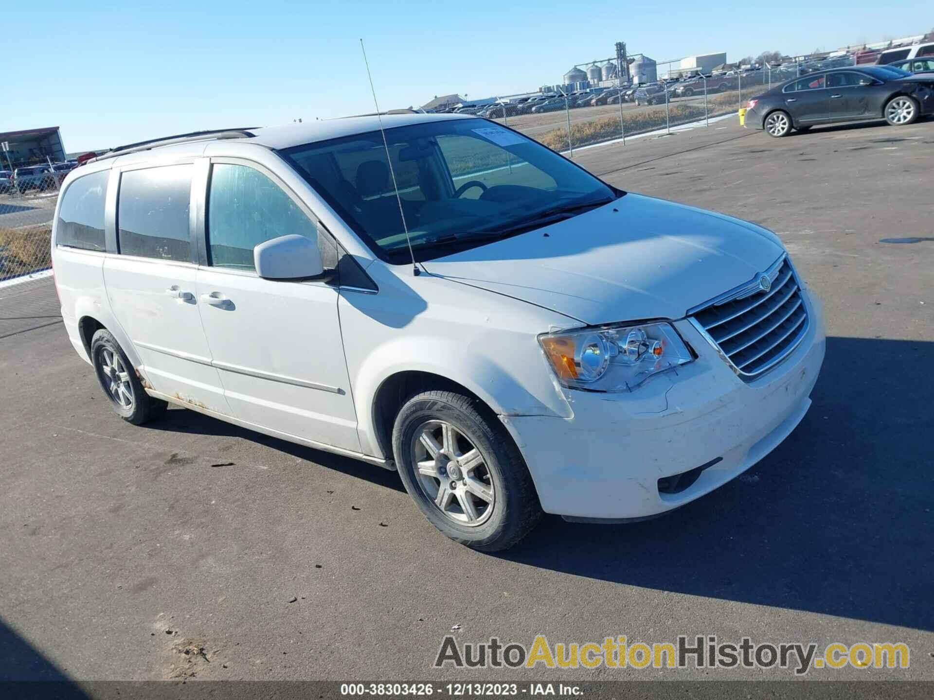 CHRYSLER TOWN & COUNTRY TOURING, 2A8HR54149R607409
