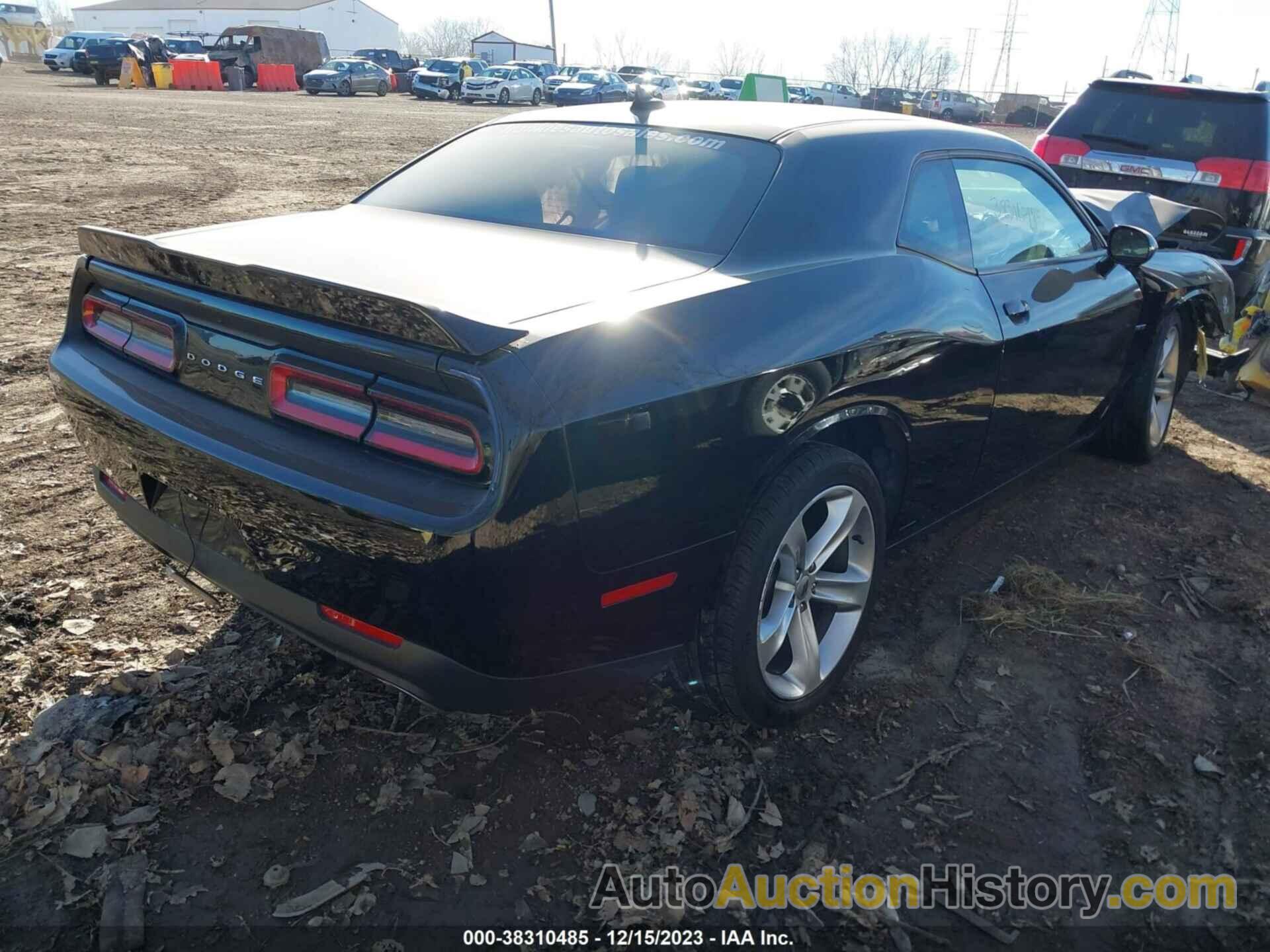 DODGE CHALLENGER R/T, 2C3CDZBT1JH259823